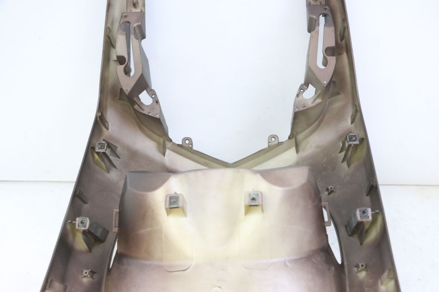 photo de CARENADO FRONTAL PEUGEOT VIVACITY 125 (2010 - 2017) - Detalle de la pieza