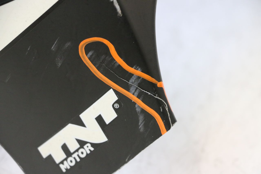 photo de FRENTE. TNT MOTOR ROMA 10' 4T 50 (2007 - 2018) - Enfoque en la estructura