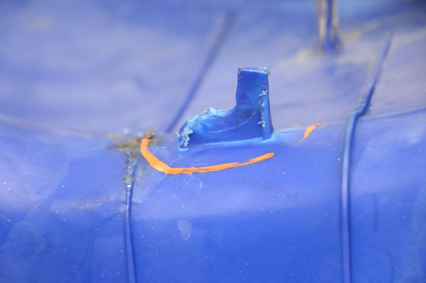 photo de CARENADO FRONTAL HYTRACK S 150 (2003 - 2011) - Detalles de los puntos de fijación