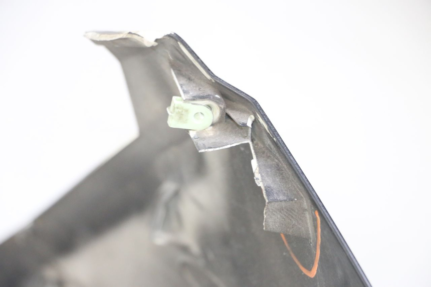 photo de FRENTE. PEUGEOT SATELIS COMPRESSOR K15 125 (2006 - 2009) - Primer plano técnico