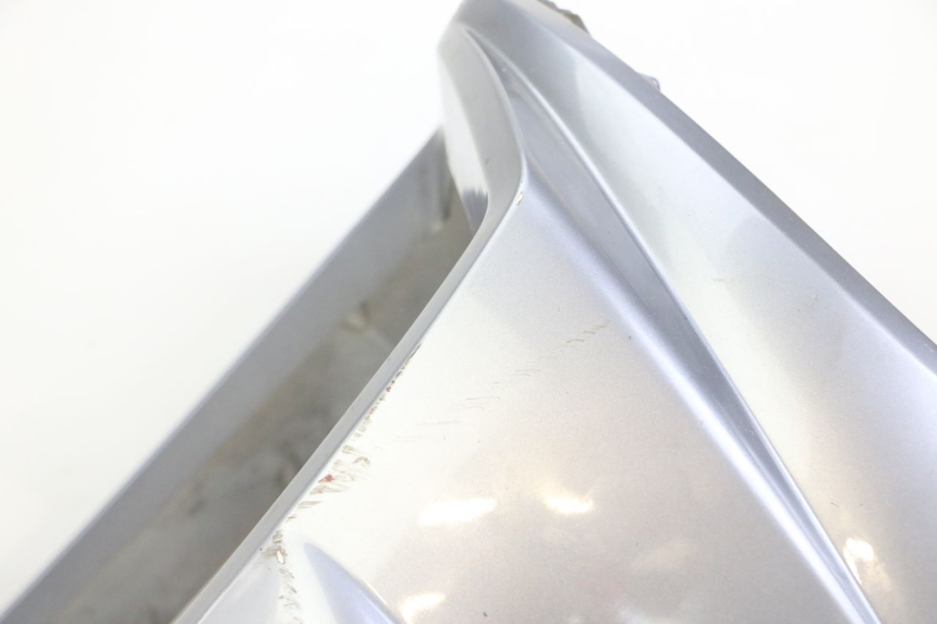 photo de CARENADO FRONTAL PEUGEOT SATELIS 250 (2006 - 2012) - Marcados y referencias originales