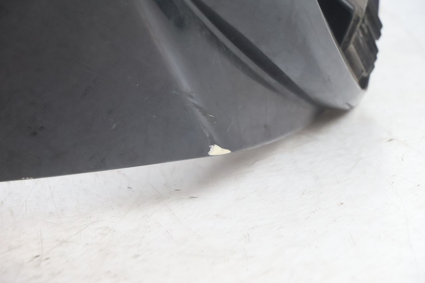 photo de CARENADO FRONTAL PEUGEOT SATELIS 125 (2006 - 2009) - Detalles de los puntos de fijación