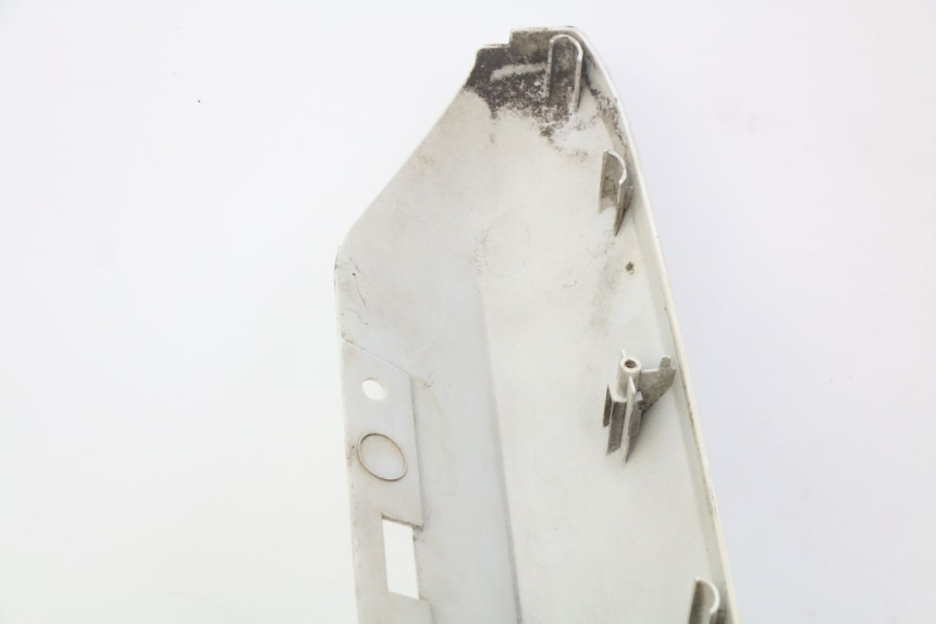 photo de FRENTE. KYMCO SENTO 100 (2008 - 2013) - Detalles de los puntos de fijación