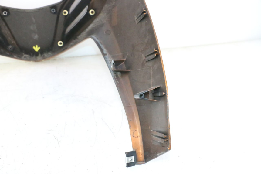 photo de CARENADO FRONTAL APRILIA SR 2T 50 (2012 - 2017) - Detalles de los puntos de fijación