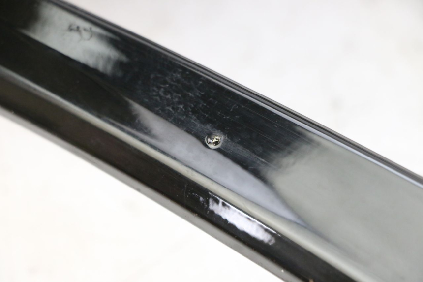 photo de FRENTE SUPERIOR KYMCO AGILITY 4T 50 (2005 - 2018) - Detalle de la pieza