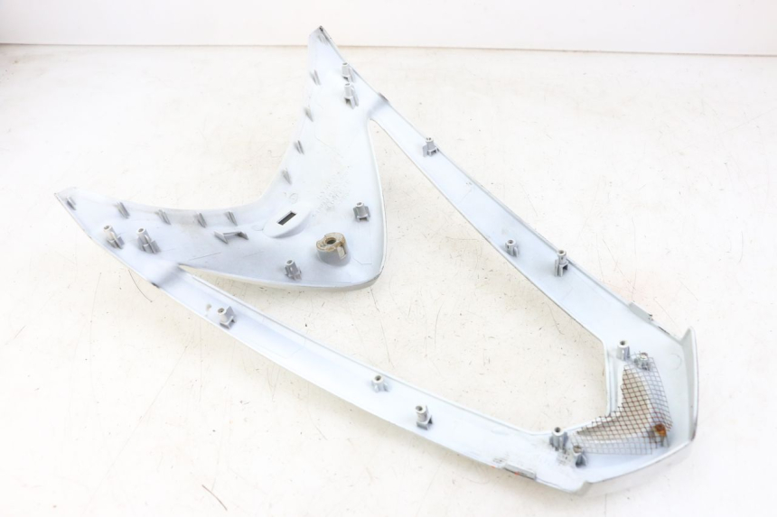 photo de CARENADO FRONTAL SUPERIOR KYMCO AGILITY RS 4T 50 (2009 - 2013) - Detalle de la pieza