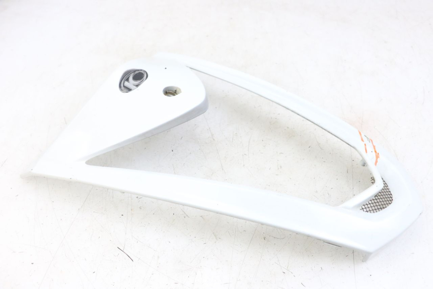 photo de CARENADO FRONTAL SUPERIOR KYMCO AGILITY RS 4T 50 (2009 - 2013) - Detalles de los puntos de fijación