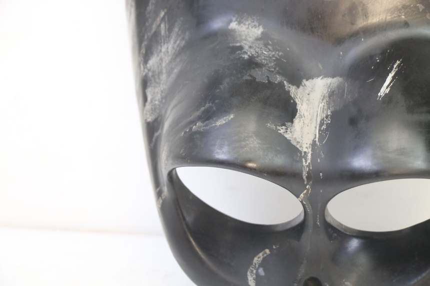 photo de CARENADO FRONTAL SUPERIOR MBK BOOSTER NEXT GENERATION 50 (1995 - 1998) - Detalles de los puntos de fijación