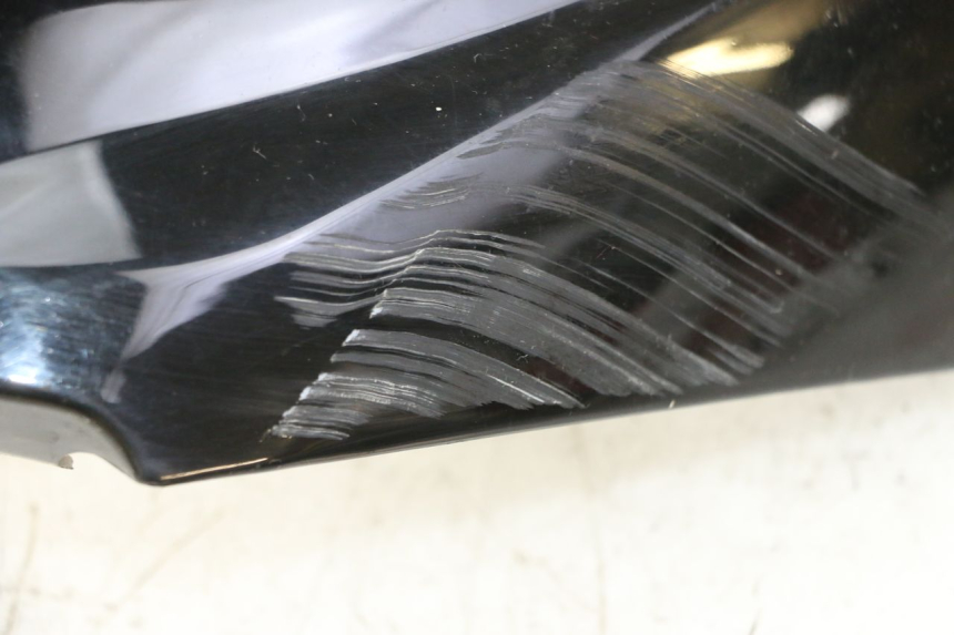 photo de CARENADO FRONTAL SUPERIOR TNT MOTOR BOSTON 4T 50 (2018 - 2025) - Recambio usado revisado