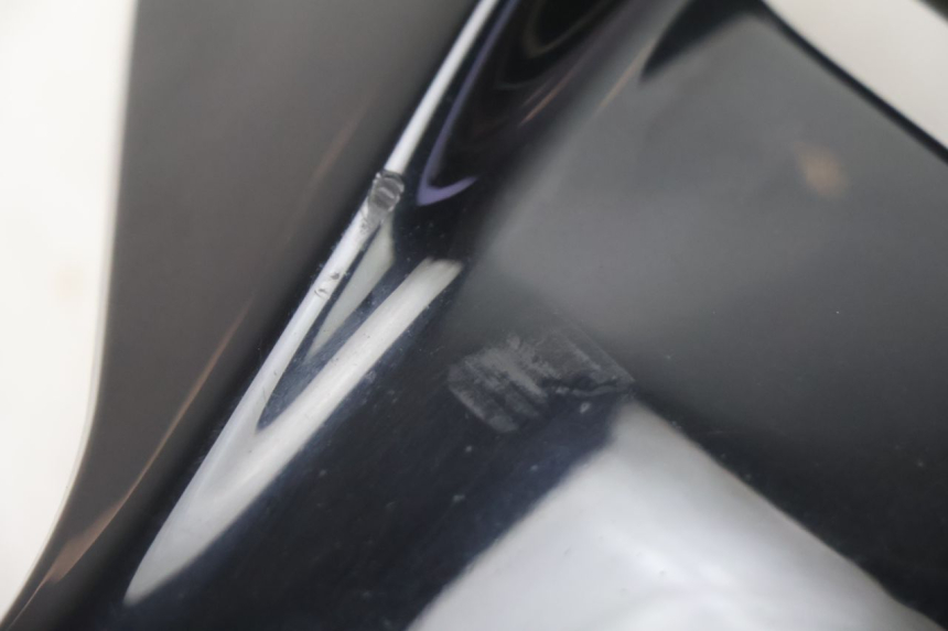 photo de CARENADO FRONTAL SUPERIOR SUZUKI BURGMAN EXECUTIVE ABS 650 (2006 - 2012) - Otra perspectiva