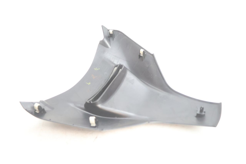 photo de CARENADO FRONTAL SUPERIOR SUZUKI BURGMAN EXECUTIVE ABS 650 (2006 - 2012) - Vista general del producto