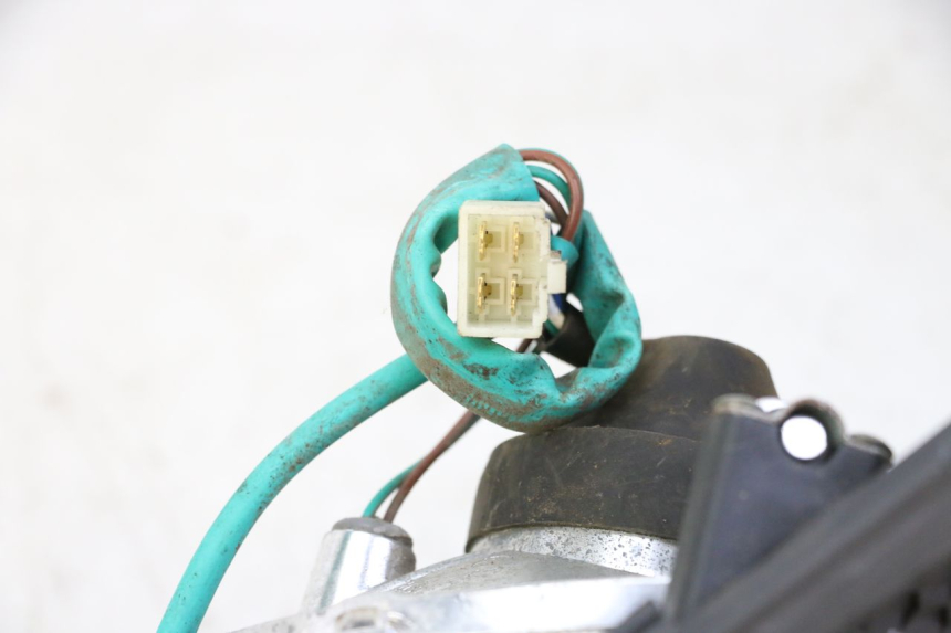 photo de FRENTE SUPERIOR SYM CROX 4T 50 (2016 - 2023) - Primer plano técnico