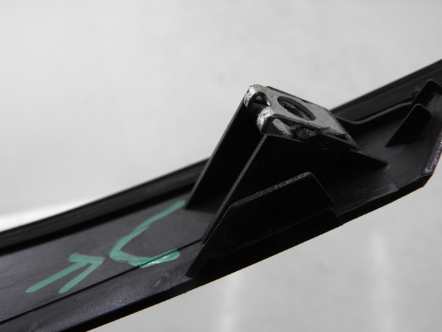 photo de CARENADO FRONTAL SUPERIOR DAELIM S2 FI 125 (2008 - 2017) - Detalle de la pieza