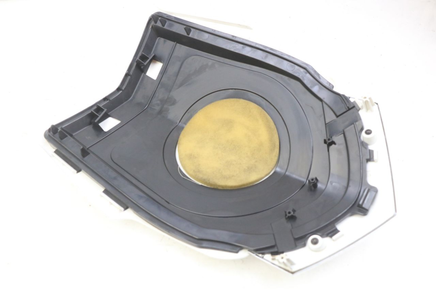 photo de FRENTE SUPERIOR PEUGEOT E-VIVACITY 1 (2012 - 2018) - Detalle de la pieza