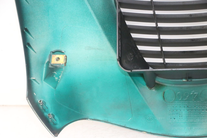 photo de CARENADO FRONTAL SUPERIOR PEUGEOT ELYSEO 125 (1999 - 2004) - Vista general del producto