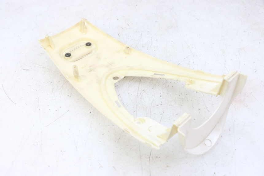 photo de CARENADO FRONTAL SUPERIOR EUROCKA RETRO 50 (2007 - 2014) - Detalle de la pieza