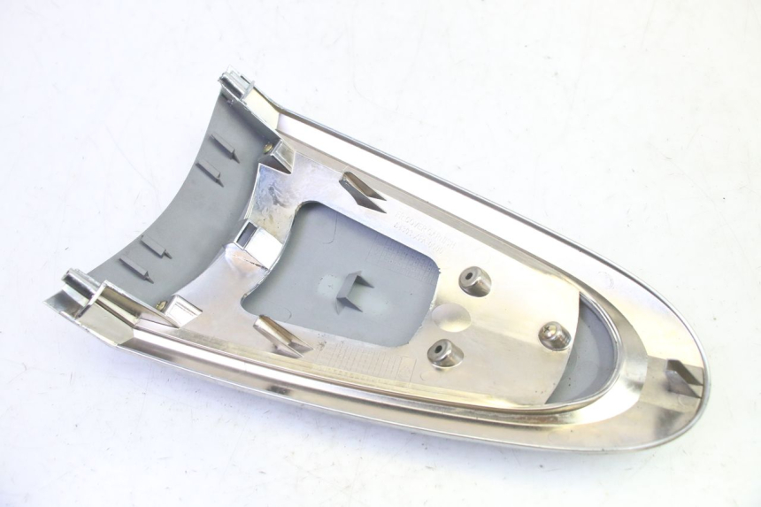 photo de CARENADO FRONTAL SUPERIOR SYM FIDDLE 3 III 125 (2014 - 2020) - Primer plano técnico