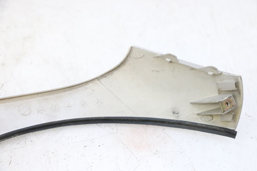 photo de CARENADO FRONTAL SUPERIOR KYMCO GRAND DINK 125 (2002 - 2007) - Otra perspectiva