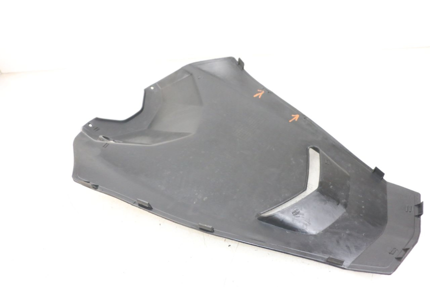 photo de CARENADO FRONTAL SUPERIOR HYTRACK HY S 4X4 410 (2013 - 2016) - Primer plano técnico