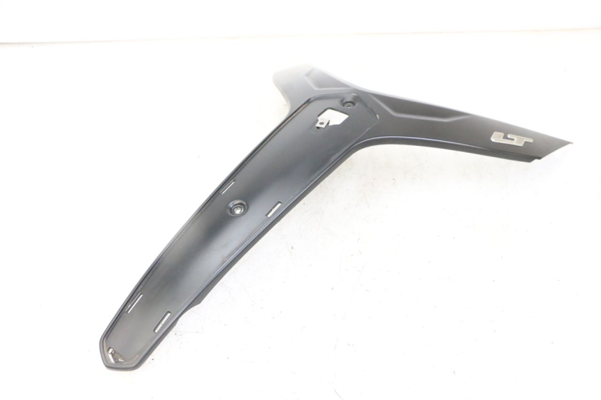 photo de CARENADO FRONTAL SUPERIOR PIAGGIO IE MP3 YOURBAN 300 (2011 - 2016) - Primer plano técnico