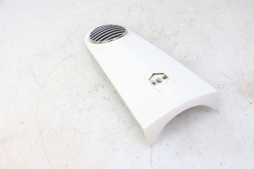 photo de CARENADO FRONTAL SUPERIOR PIAGGIO LXV 4T 50 (2009 - 2013) - Otra perspectiva