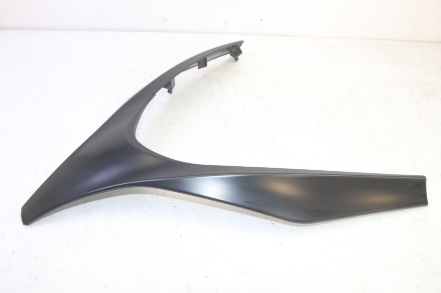 photo de CARENADO FRONTAL SUPERIOR PIAGGIO MP3 HPE 350 (2018 - 2020) - Zoom estado de uso