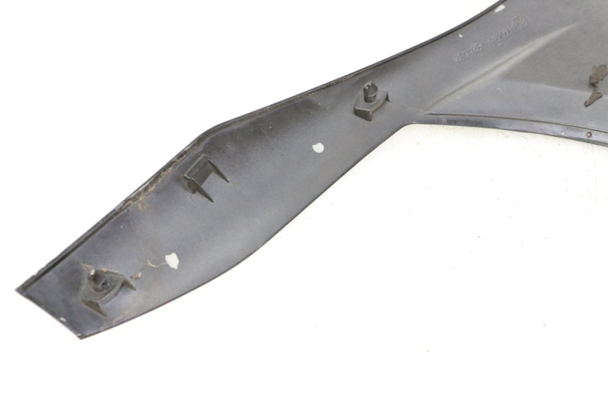 photo de CARENADO FRONTAL SUPERIOR PIAGGIO MP3 LT 300 (2010 - 2016) - Zoom estado de uso