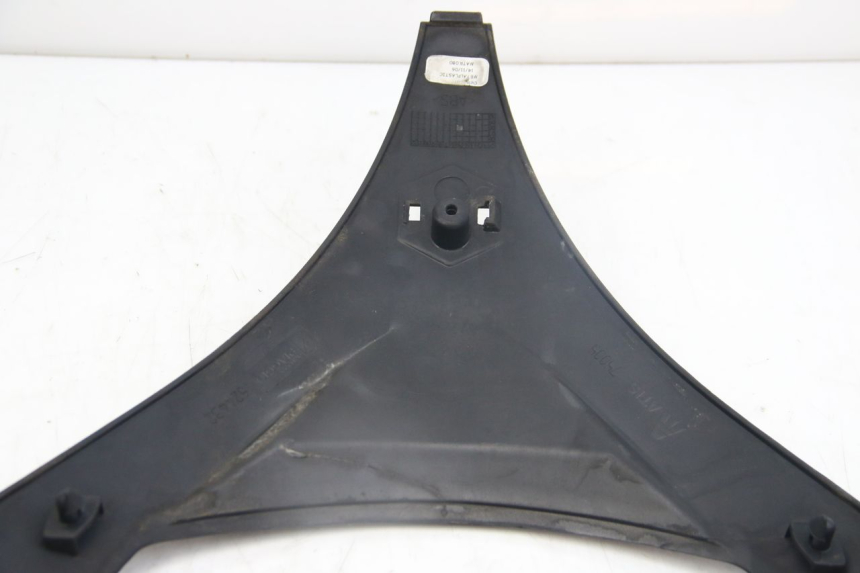 photo de FRENTE SUPERIOR PIAGGIO MP3 125 (2006 - 2014) - Otra vista del artículo