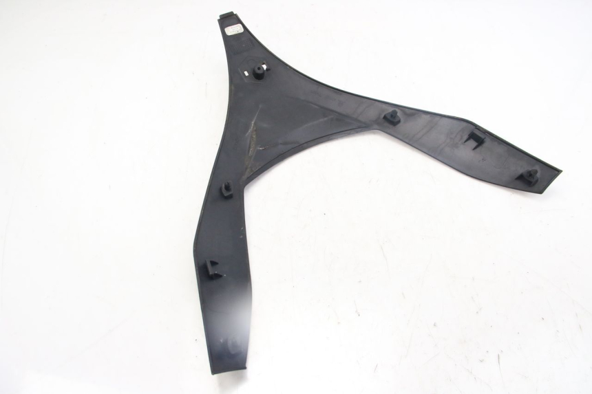 photo de FRENTE SUPERIOR PIAGGIO MP3 125 (2006 - 2014) - Estado de la superficie y material