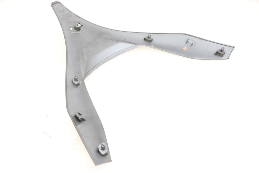 photo de FRENTE SUPERIOR PIAGGIO MP3 500 (2011 - 2015) - Otra perspectiva