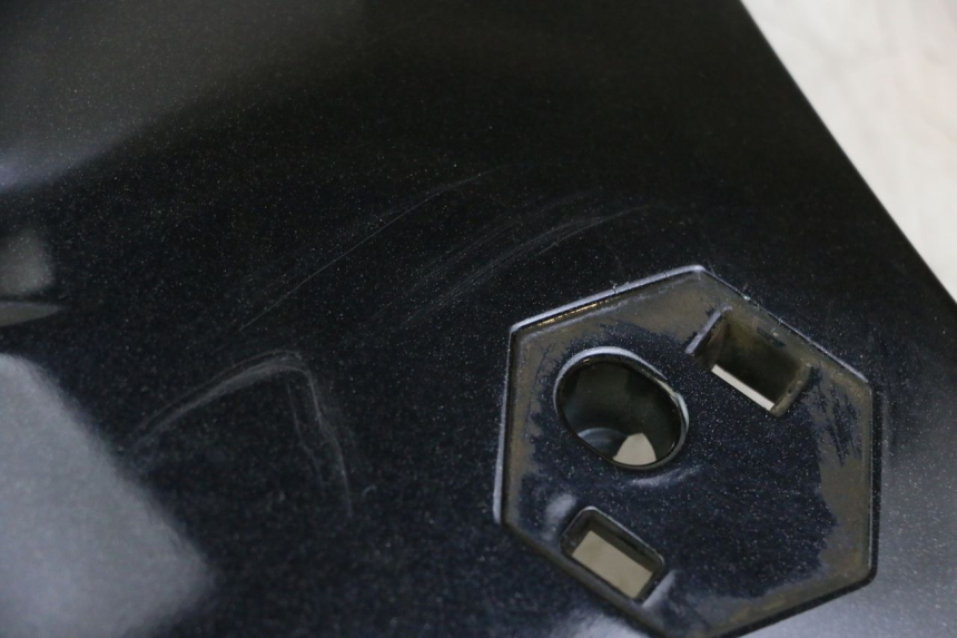 photo de FRENTE SUPERIOR PIAGGIO MP3 125 (2006 - 2014) - Primer plano técnico