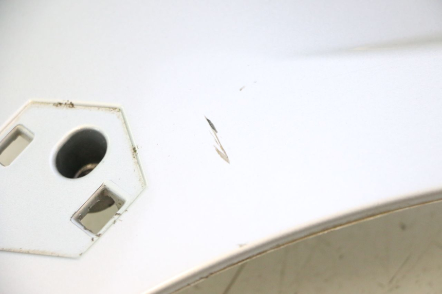 photo de FRENTE SUPERIOR PIAGGIO MP3 125 (2006 - 2014) - Estado de la superficie y material