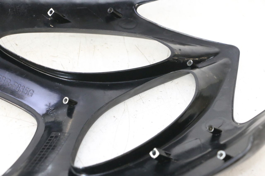 photo de CARENADO FRONTAL SUPERIOR MBK NITRO 50 (2004 - 2008) - Zoom sobre los componentes