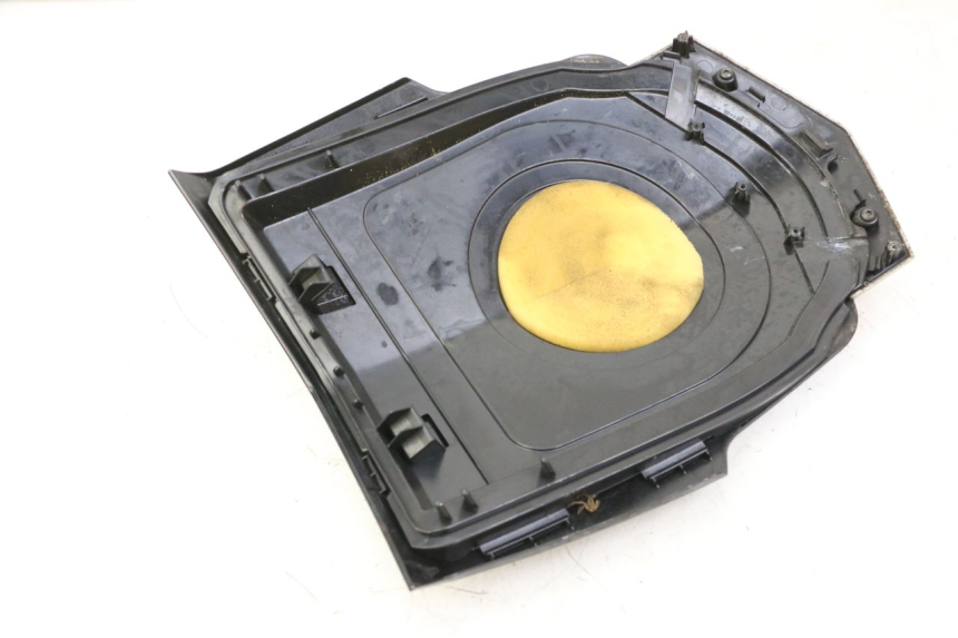 photo de CARENADO FRONTAL SUPERIOR PEUGEOT VIVACITY 125 (2010 - 2017) - Otra perspectiva