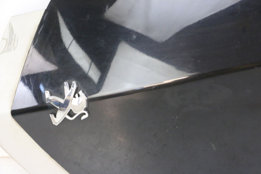 photo de CARENADO FRONTAL SUPERIOR PEUGEOT VIVACITY 125 (2010 - 2017) - Vista general del producto