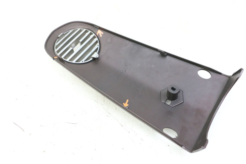 photo de CARENADO FRONTAL SUPERIOR PIAGGIO VESPA LX IE 125 (2010 - 2012) - Detalle de la pieza