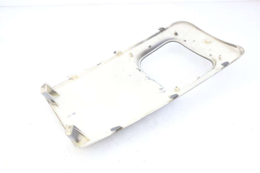 photo de FRENTE SUPERIOR LVNENG S5 1 (2019 - 2023) - Detalle de la pieza