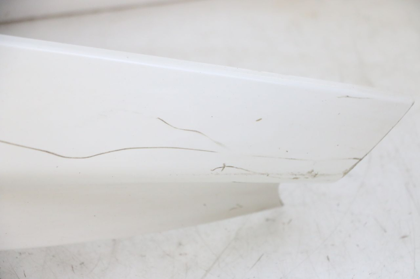 photo de FRENTE SUPERIOR PEUGEOT SATELIS 125 (2010 - 2012) - Primer plano de alta resolución