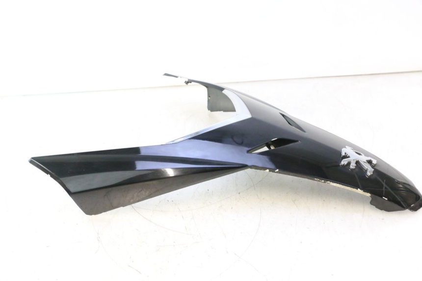 photo de CARENADO FRONTAL SUPERIOR PEUGEOT SATELIS 125 (2006 - 2009) - Estado de la superficie y material