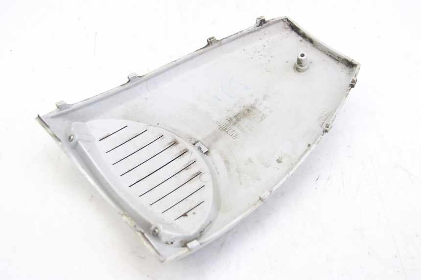 photo de FRENTE SUPERIOR APRILIA SCARABEO 4T 50 (2009 - 2017) - Detalles de los puntos de fijación