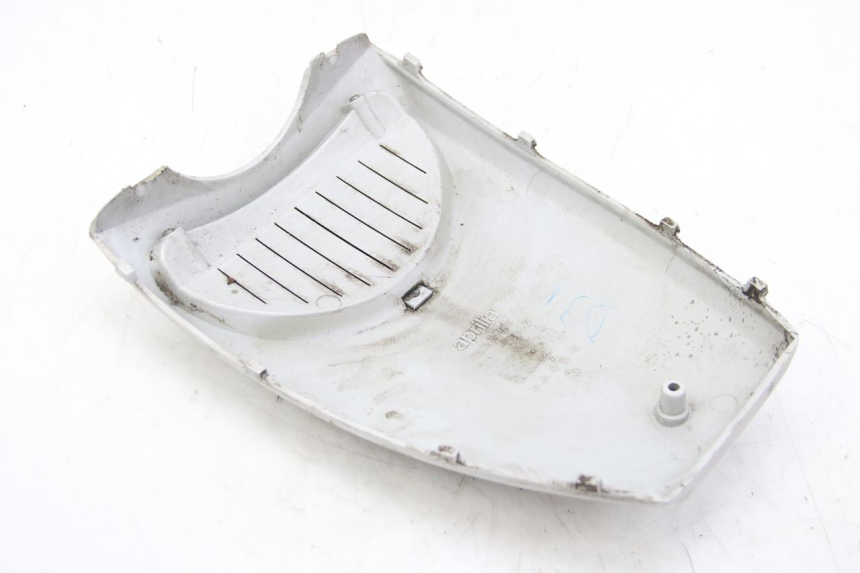 photo de FRENTE SUPERIOR APRILIA SCARABEO 4T 50 (2009 - 2017) - Estado de la superficie y material