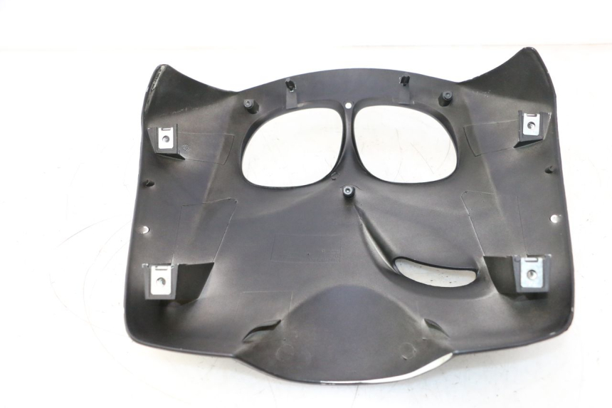 photo de CARENADO FRONTAL SUPERIOR PEUGEOT TKR TREKKER FURIOUS 50 (2005 - 2014) - Estado de la superficie y material