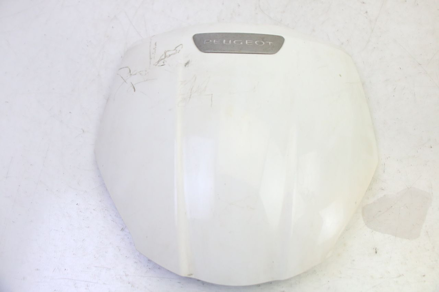 photo de CARENADO FRONTAL SUPERIOR PEUGEOT TWEET PRO EFI 4T 50 (2021 - 2022) - Detalle de la pieza