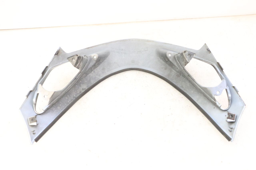 photo de FRENTE SUPERIOR SUZUKI UH BURGMAN 125 (2002 - 2006) - Detalles de los puntos de fijación