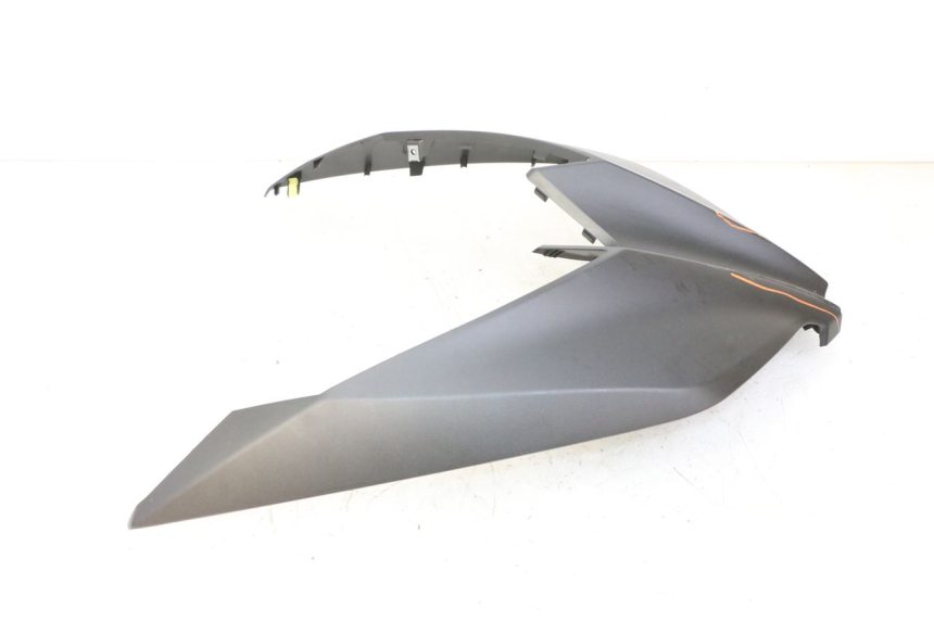 photo de CARENADO FRONTAL SUPERIOR YAMAHA XMAX X-MAX 125 (2021 - 2025) - Estado de la superficie y material