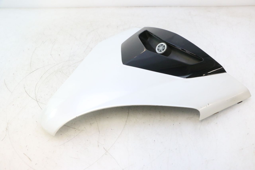 photo de FRENTE SUPERIOR YAMAHA XMAX X-MAX 125 (2006 - 2009) - Zoom sobre los componentes