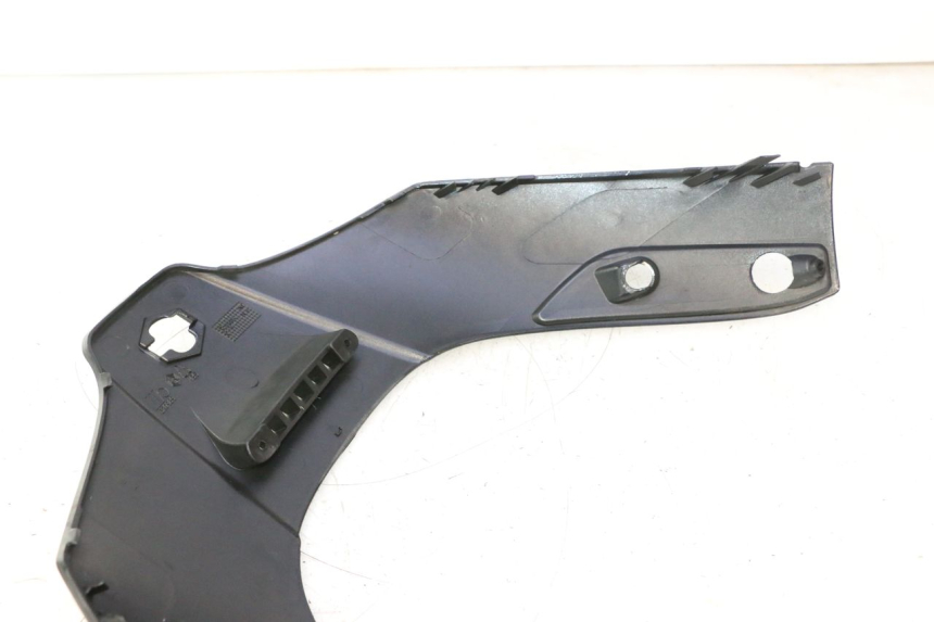 photo de CARENADO FRONTAL SUPERIOR PIAGGIO X8 STREET 125 (2006 - 2007) - Recambio usado revisado