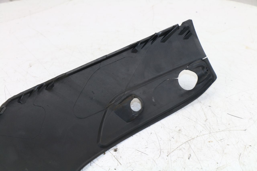 photo de CARENADO FRONTAL SUPERIOR PIAGGIO X8 STREET 125 (2006 - 2007) - Otra perspectiva