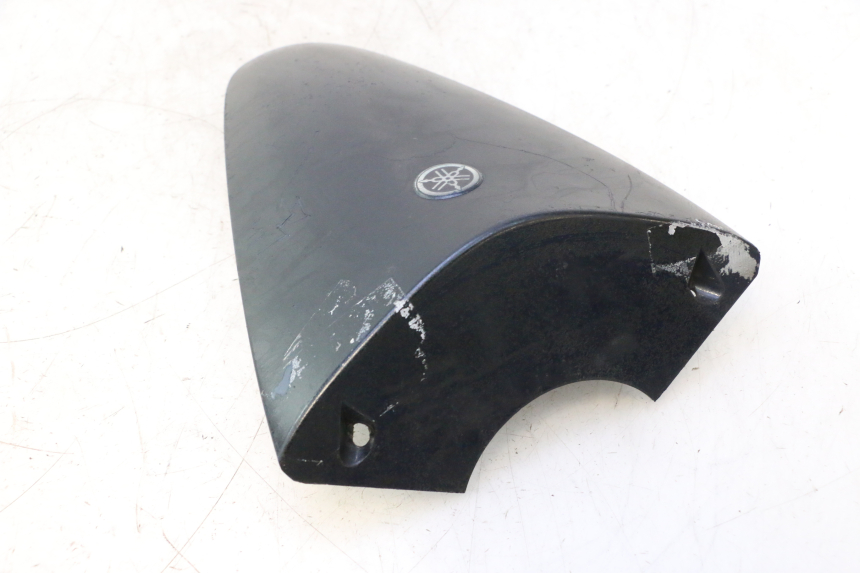 photo de CARENADO FRONTAL SUPERIOR YAMAHA YP MAJESTY 125 (2002 - 2006) - Otra perspectiva