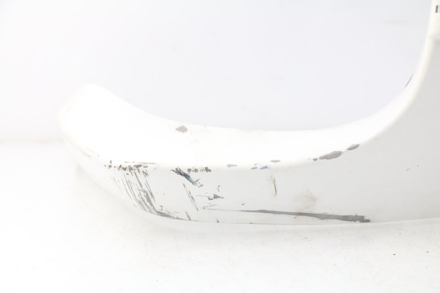 photo de CARENADO FRONTAL PEUGEOT SX 80 (1986 - 1995) - Enfoque en la estructura